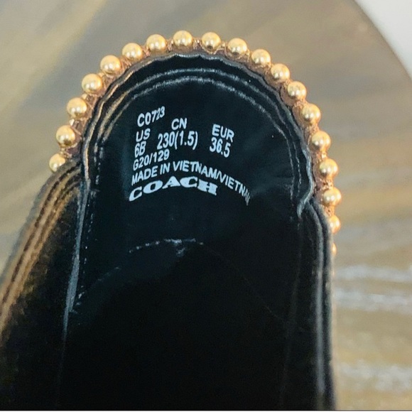 Coach brown boots / booties size 6 - Picture 9 of 10